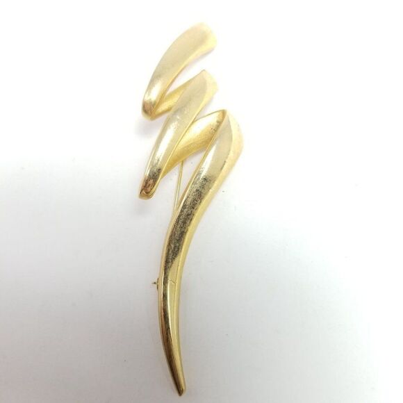 Vintage Gold Tone Zig Zag Brooch, Long Lapel Pin, Retro 80s Design - Picture 6 of 6